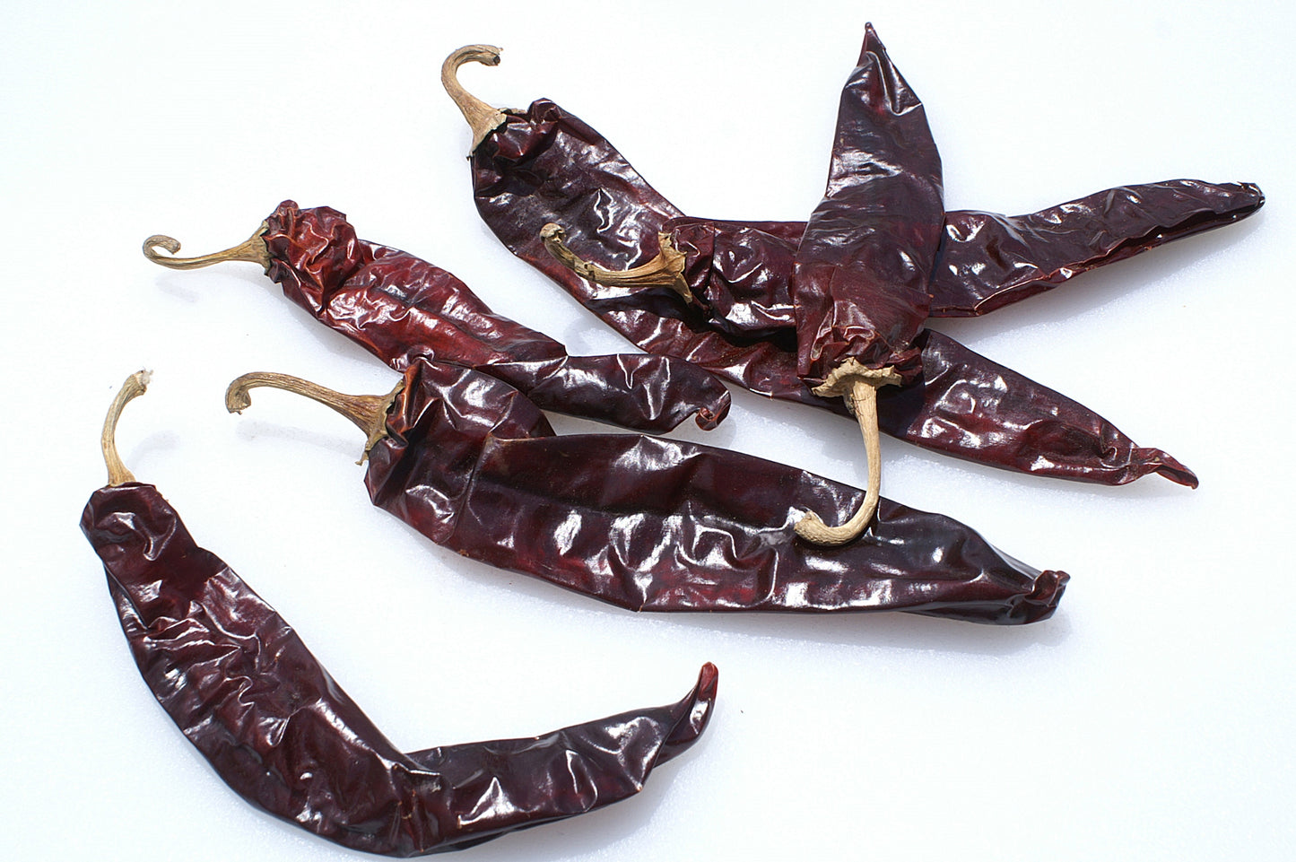 Dried Guajillo Chili Pepper / Chile Guajillo: 10 lb